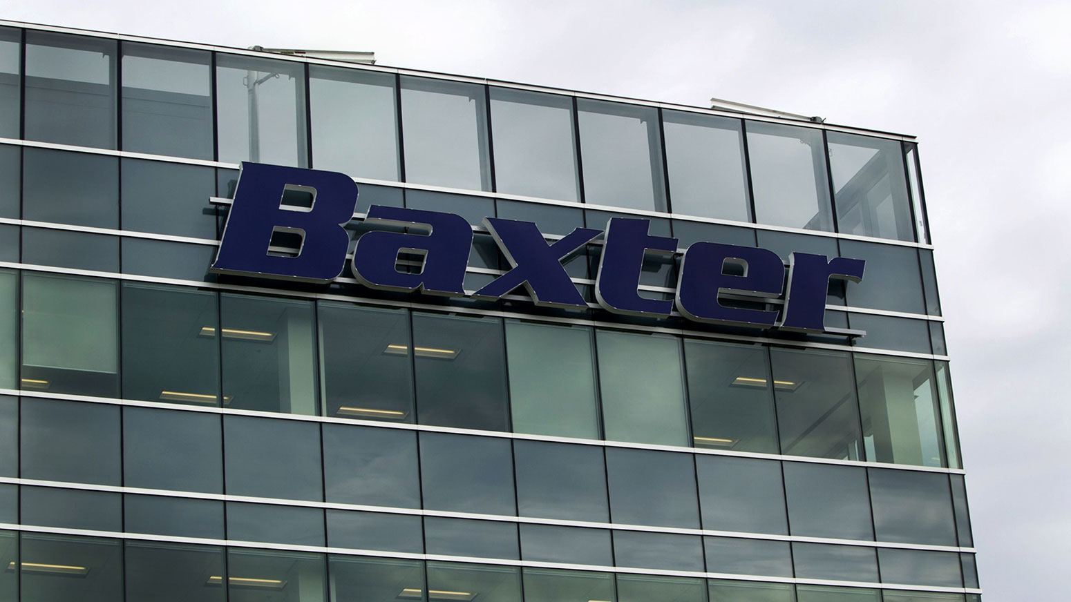baxter transfers $2.4 billion in pension liabilities